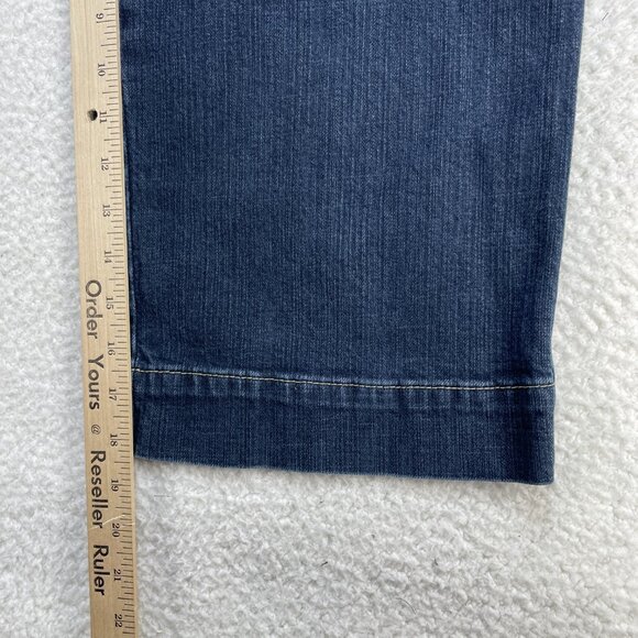 Chicos Jeans Womens US 10 Blue Capri High Rise Platinum Patch Pockets - Picture 4 of 8